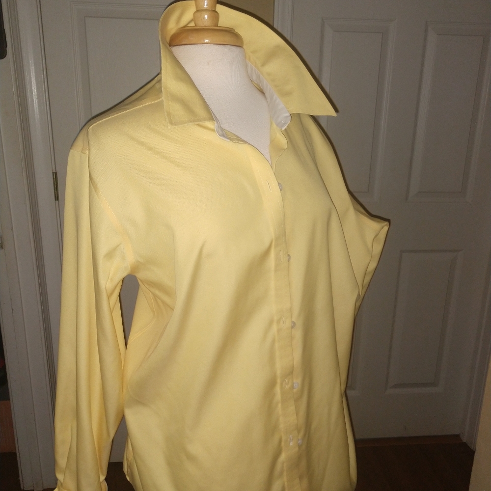 Liz Claiborne top